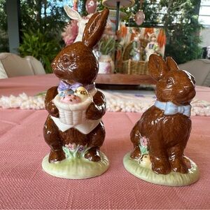 Lenox china Easter bunny salt and pepper shakers